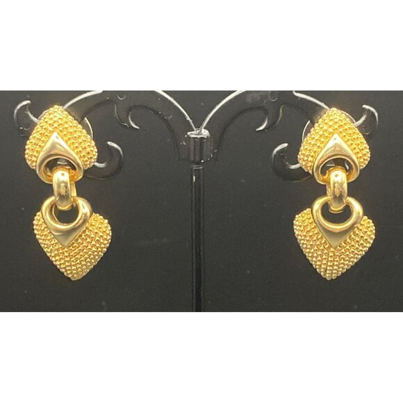 E. Pearl Jewelry - Vintage E. Pearl Signed Gold Tone Heart Drop Earrings Textured Dangle Caviar 1.5